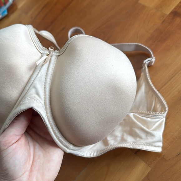WACOAL SPACER BASIC BEAUTY 853192 BRA 40C like new - Picture 5 of 10